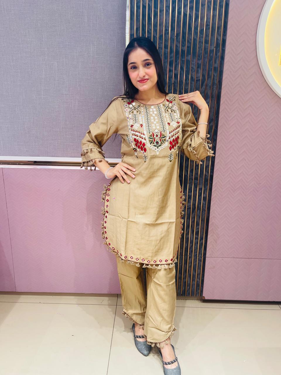 BREG KURTA WITH MIRRROR WORK