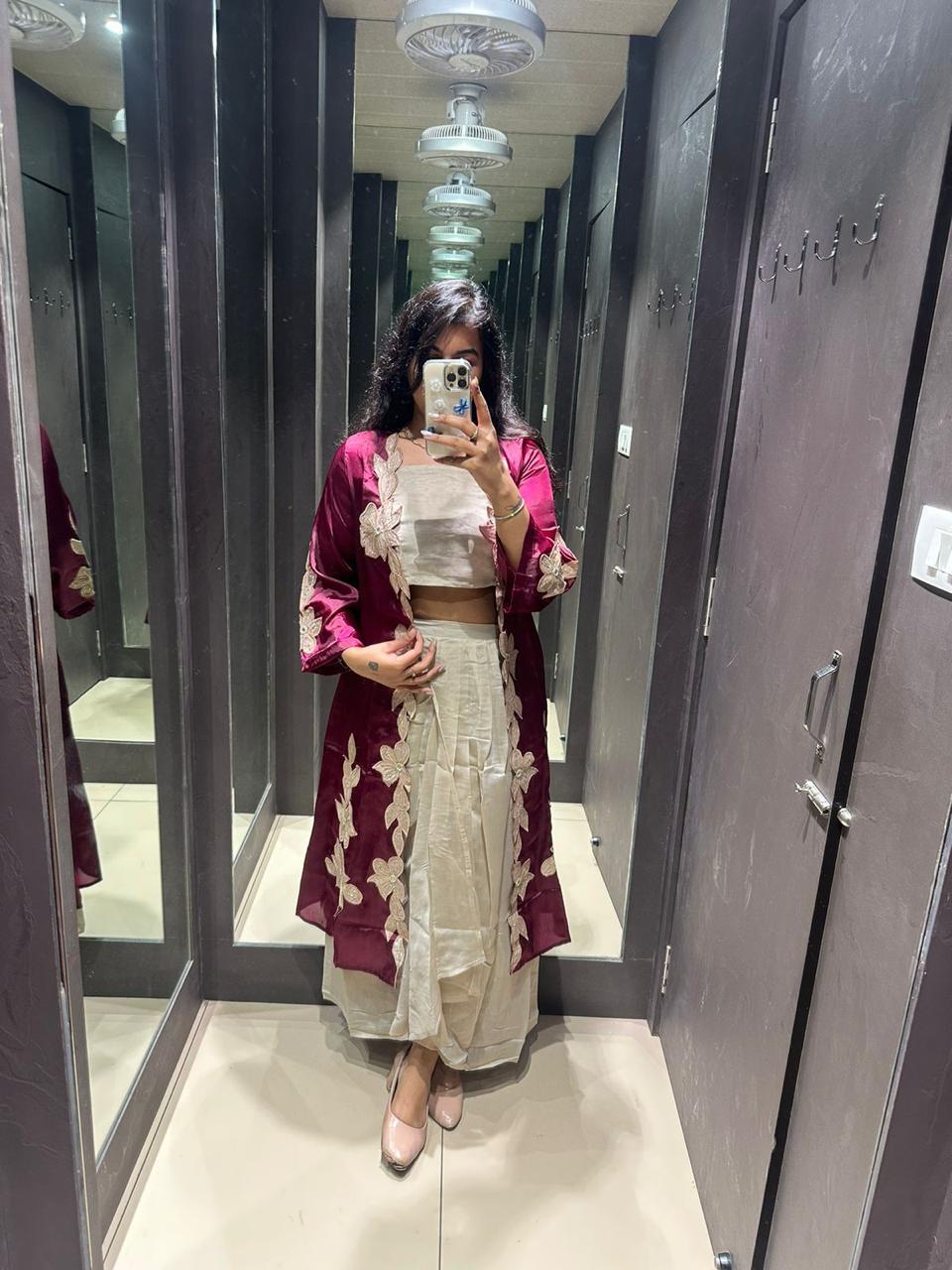 3 PIECE SET WITH SKIRT
